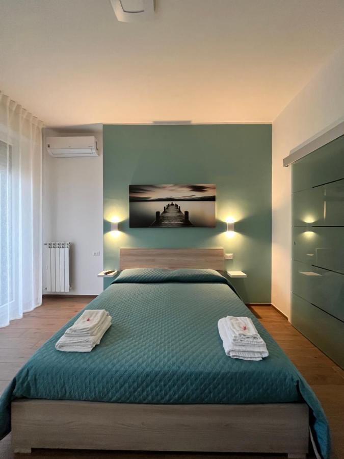 B&B Alis Home Brindisi Exterior foto